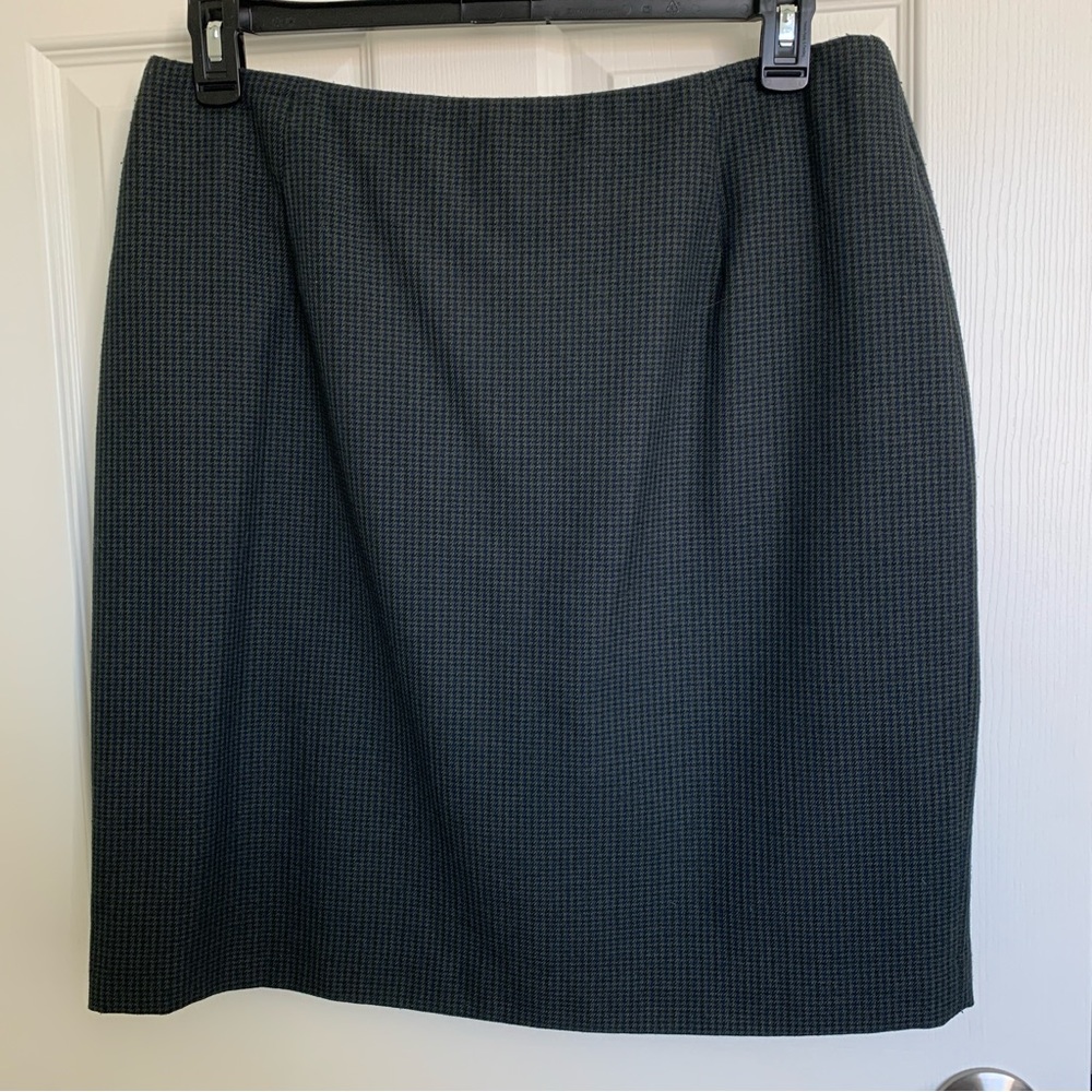 Herringbone pencil skirt. Fully lined. Machine wash and dry.